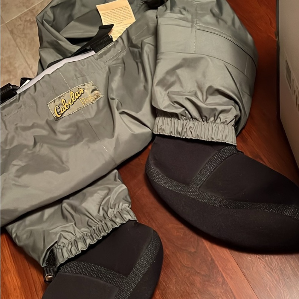 Cabela's Gray and Black Fishing Waders